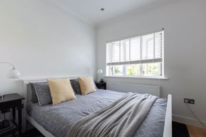  Bed 4- click for photo gallery